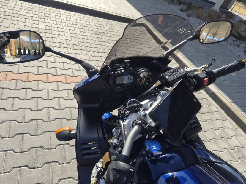 Yamaha FZ 1 S  zarejestrowany okazja