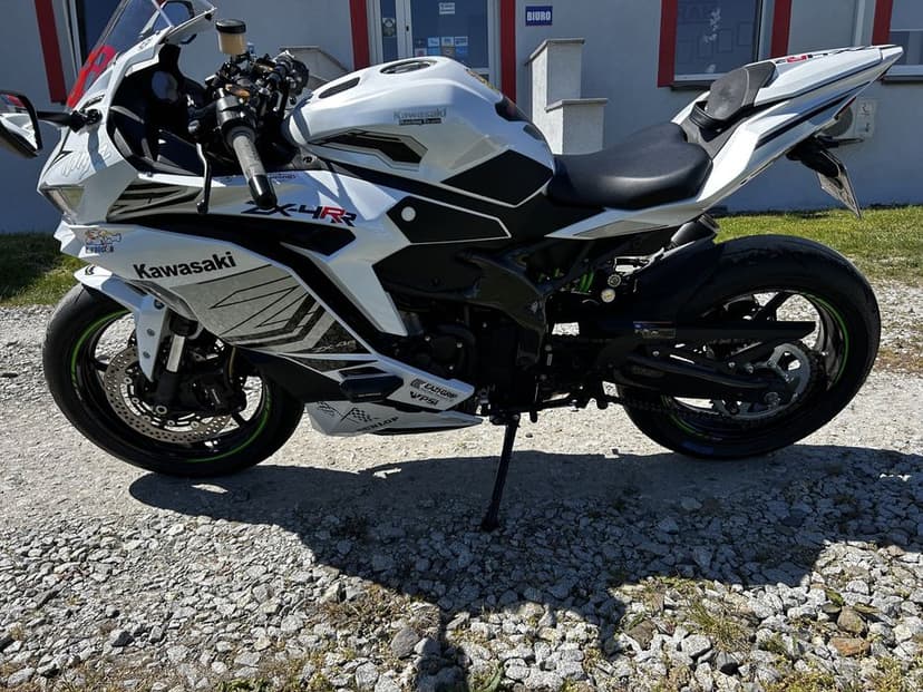 Kawasaki ZX4rr 2025 rok