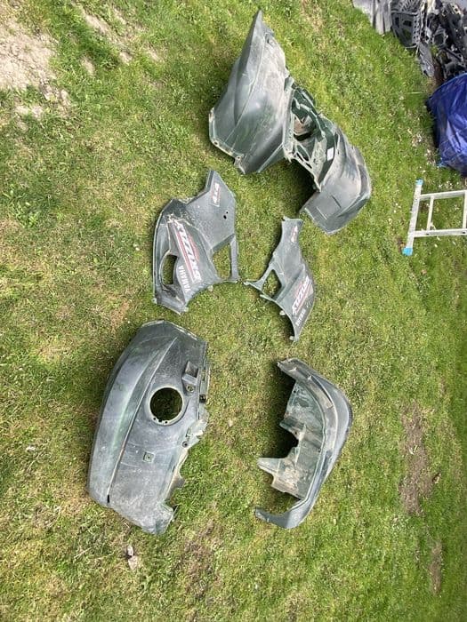 Plastiki owiewki osłony Yamaha grizzly 550/700 komplet