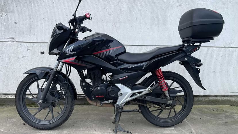 Honda CB125 F 09/2019 21.543km - uszkodzony - import Belgia