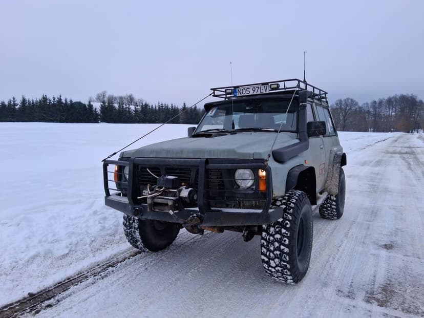 Nissan Patrol Y60 2.8td