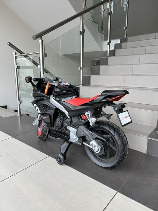 Motocykl elektryczne Aprilia RS660