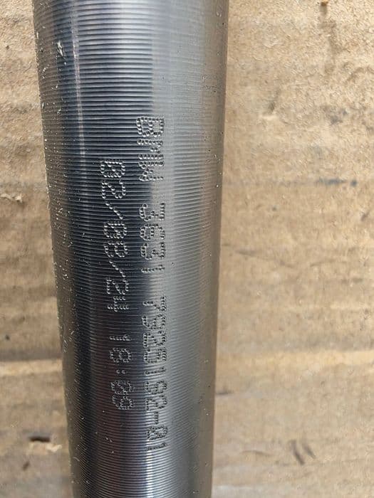 Oś koła ośka przód BMW F750 GS F850 ADV F 900 GS R R nineT S 1000 XR