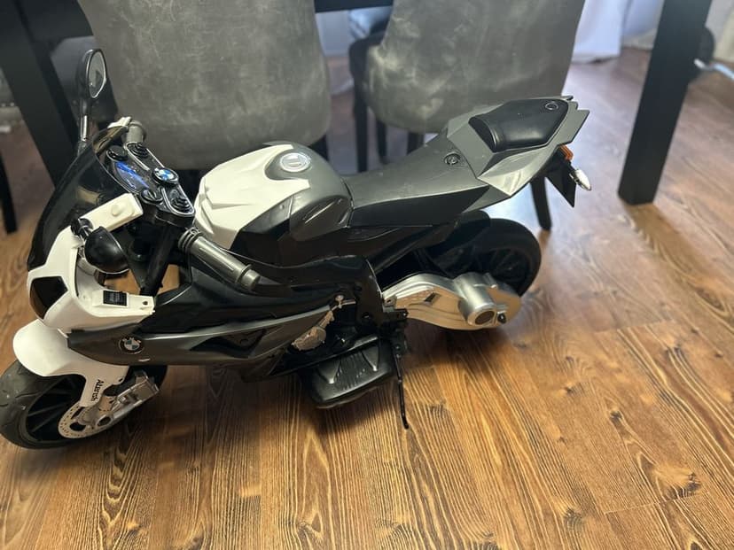 Motor na akumulator BMW S1000RR dla dziecka | Licencja BMW