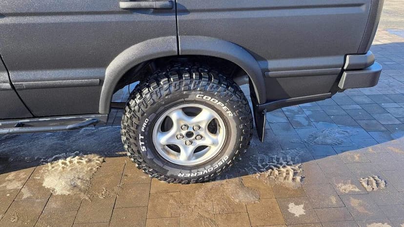 Land Rover Discovery v8