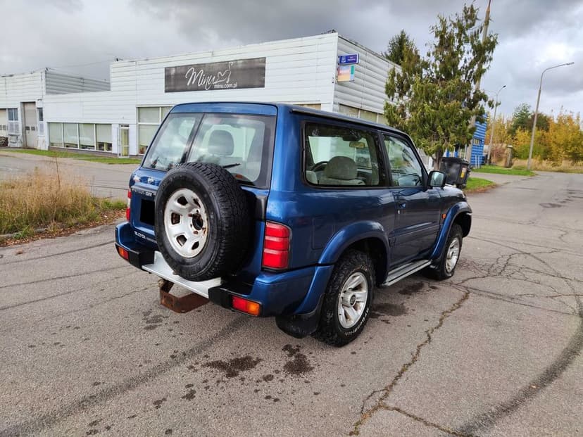 Nissan Patrol 3.0 Di 158KM _ Francja