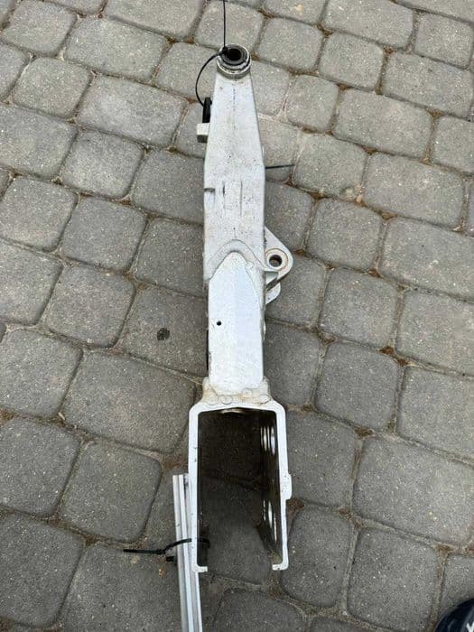 wahacz tyl Suzuki LTZ 400 r 03-08 zawieszenie  tylny