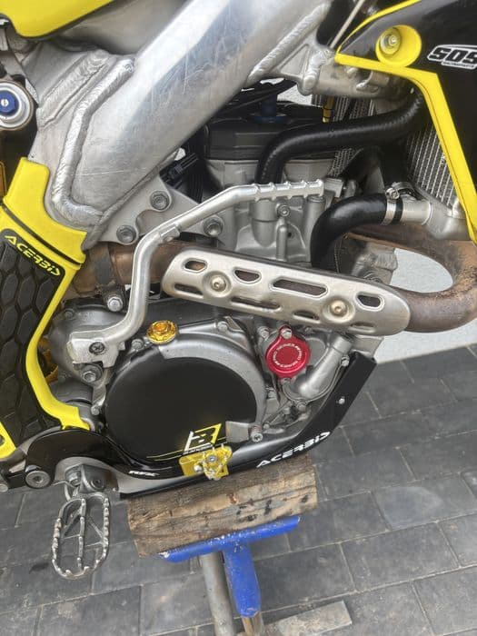 Suzuki RM-Z 450 Wtrysk