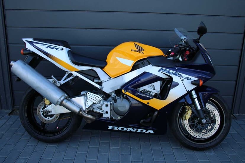 Honda CBR 929 SC44 * 2000 * 43.913km Zarejestrowana ORYGINAŁ * RATY *