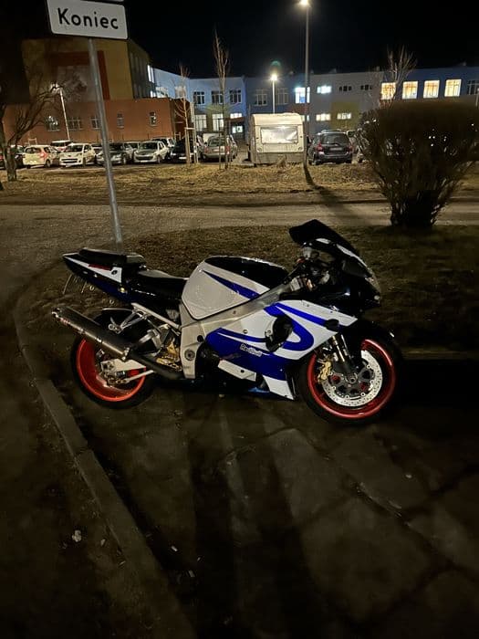 Suzuki GSX-R 1000 - niski przebieg, dobry stan