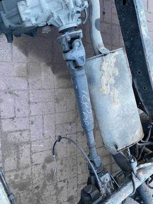 Toyota land cruiser 90 1KD 30D4D wał przedni lub tylni manual