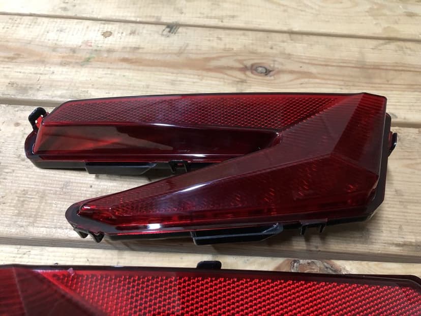 Can Am Maverick x3 Lampy Tył Lampa Lewa Prawa Tylna Komplet