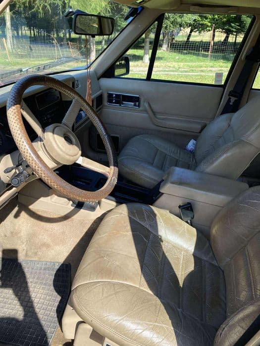 Jeep Cherokee XJ 4.0 limited - benzyna / automat