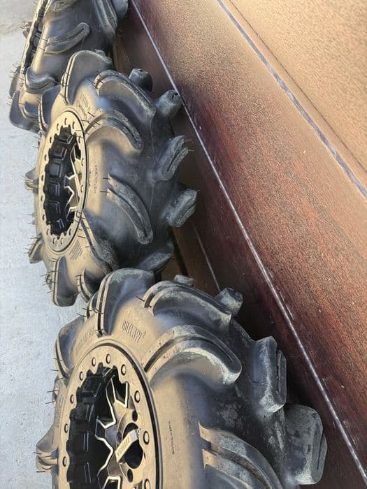 Felgi  (koła)  At 28 X 9.5 - 14 Yamaha grizzly Kawasaki brute force Can am