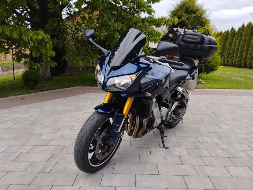 Bardzo ładna Yamaha Fz1 niewielki przebieg