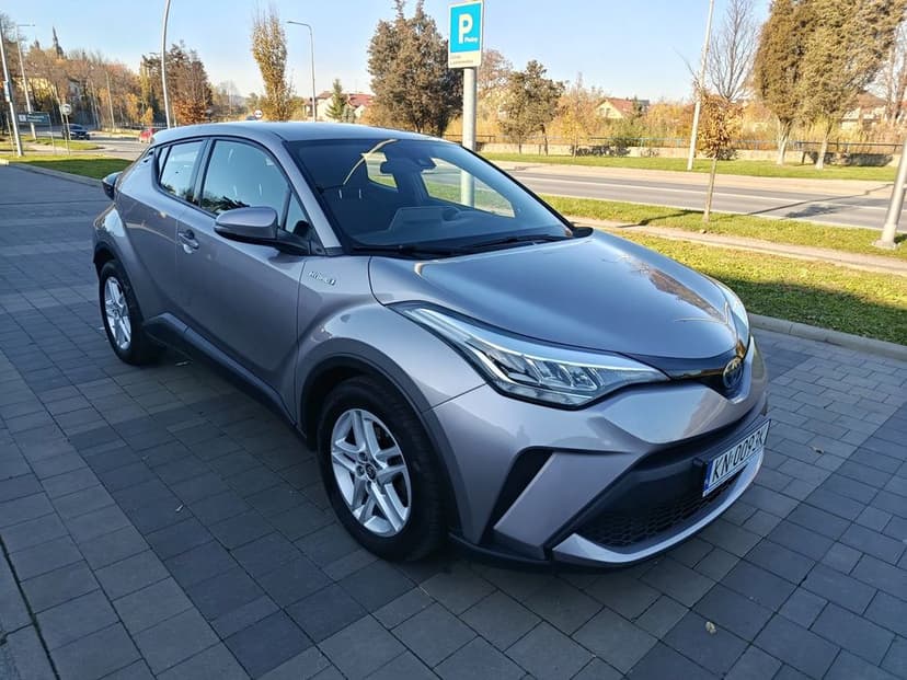 Toyota C-HR 1.8 Hybryda 2020 ZAMIANA