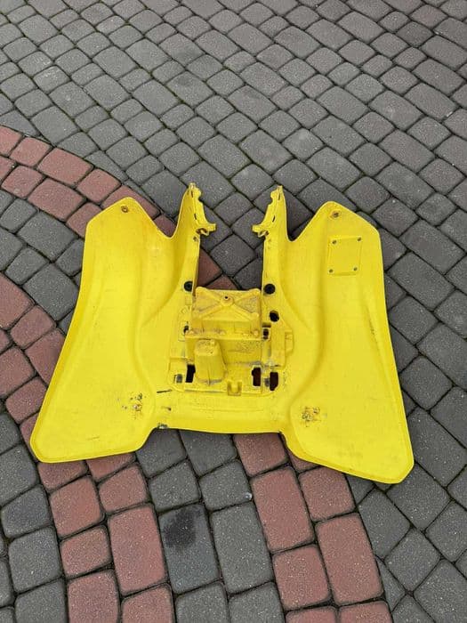 blotnik tyl Suzuki LTZ 400 zderzak nadkole plastik 2003-2008