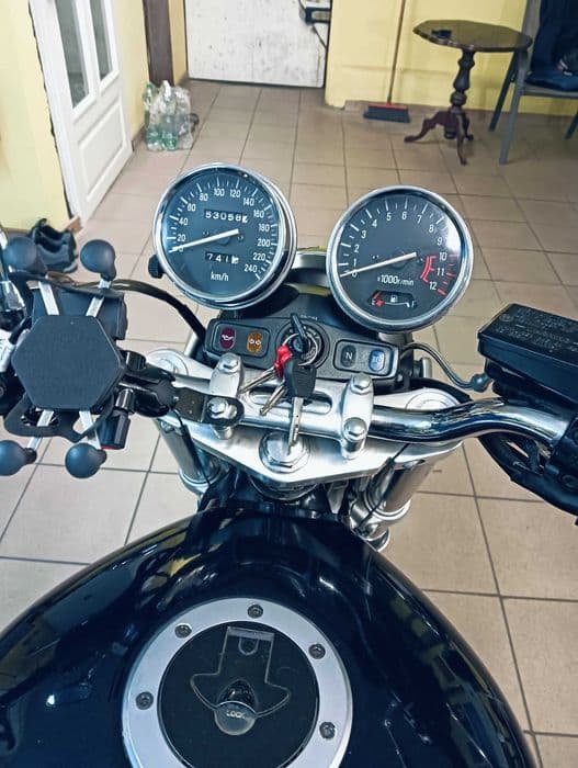 Kawasaki zaphyr 750