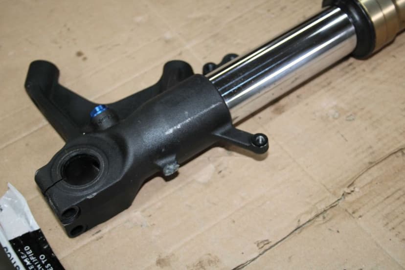 Lagi Laga Zawieszenie Prawa Suzuki GSXR 600 K6 K7 06-07 750