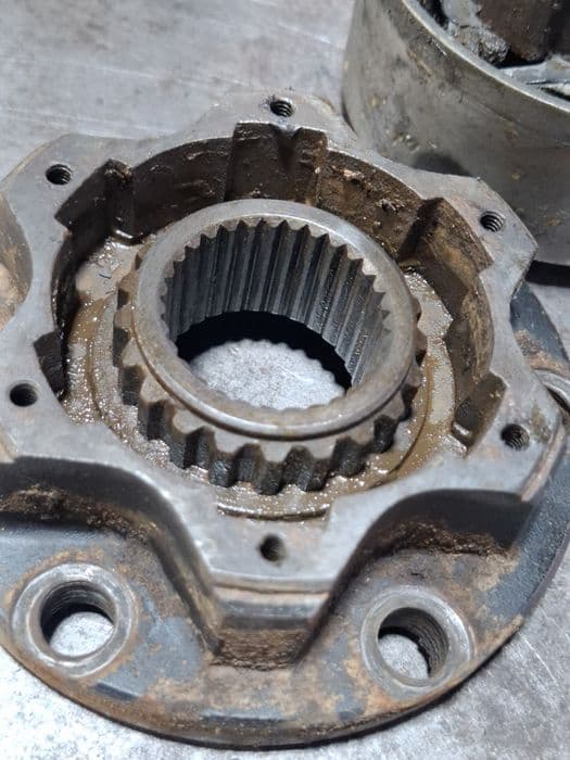 Sprzegiełko piasty manualne avm 445hp wzmacniane nissan patrol y60 y61