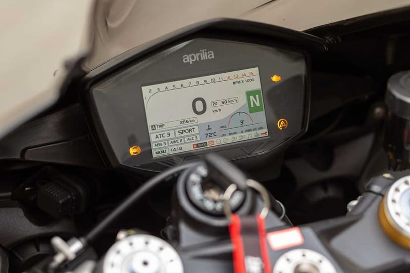 Aprilia RSV 4 RF