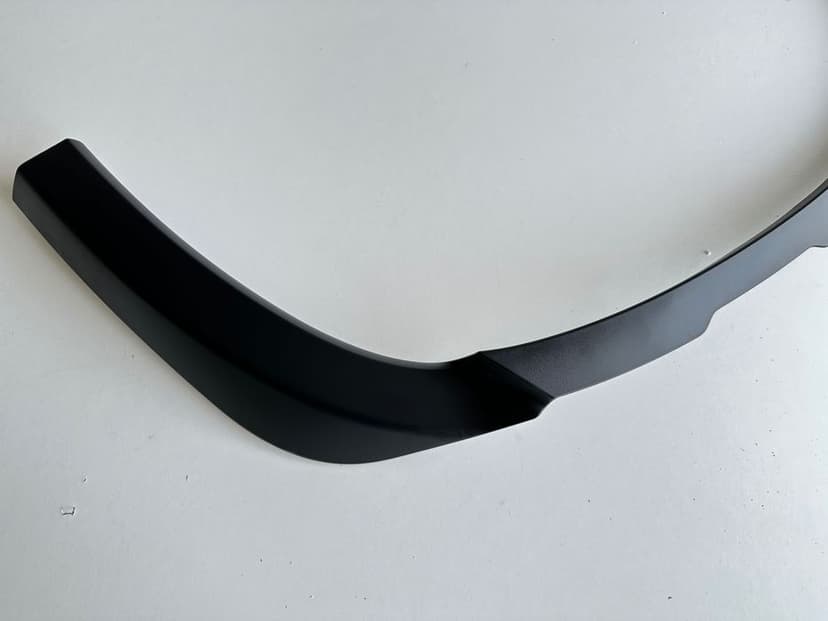 Land Rover Defender L663 20- Listwa Błotnik Prawy Tył L8B2-290E22-AX