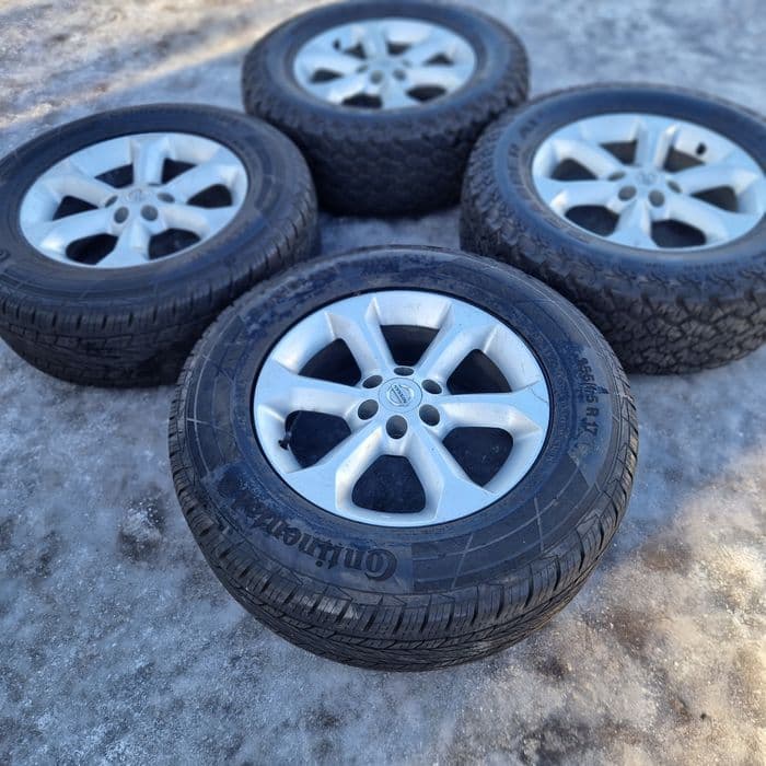 Koła aluminiowe felgi navara x-trail Pathfinder 225/65r17