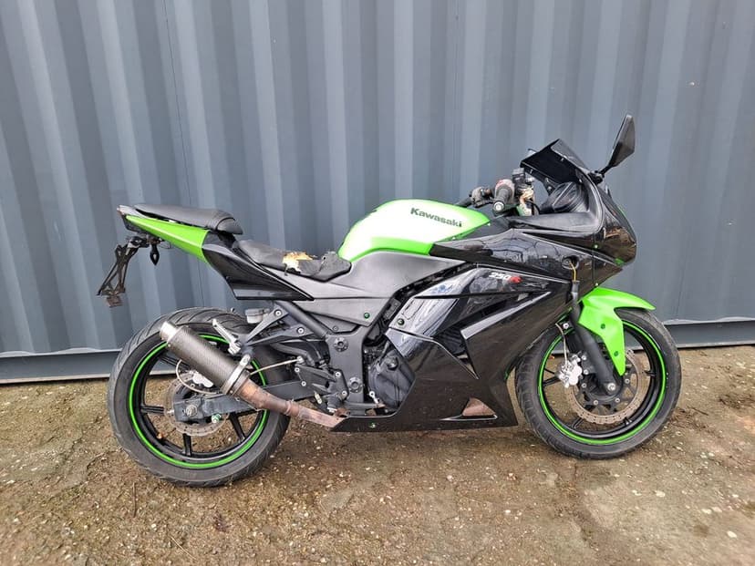 Kawasaki Ninja 250r Kawasaki 250 Ninja.