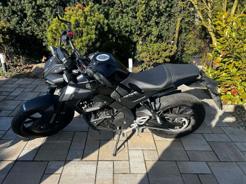 Motocykl Yamaha mt 125