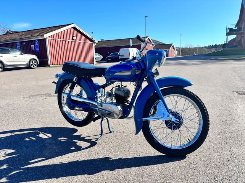 Husqvarna model 281 Drömbåge nie WSK Nie SHL nie  WFM