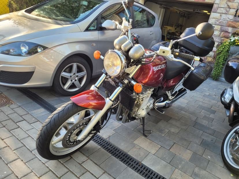 Suzuki GSX1100G doinwestowany możliwa zamiana !!
Motor gotowy do jazdy, zadba