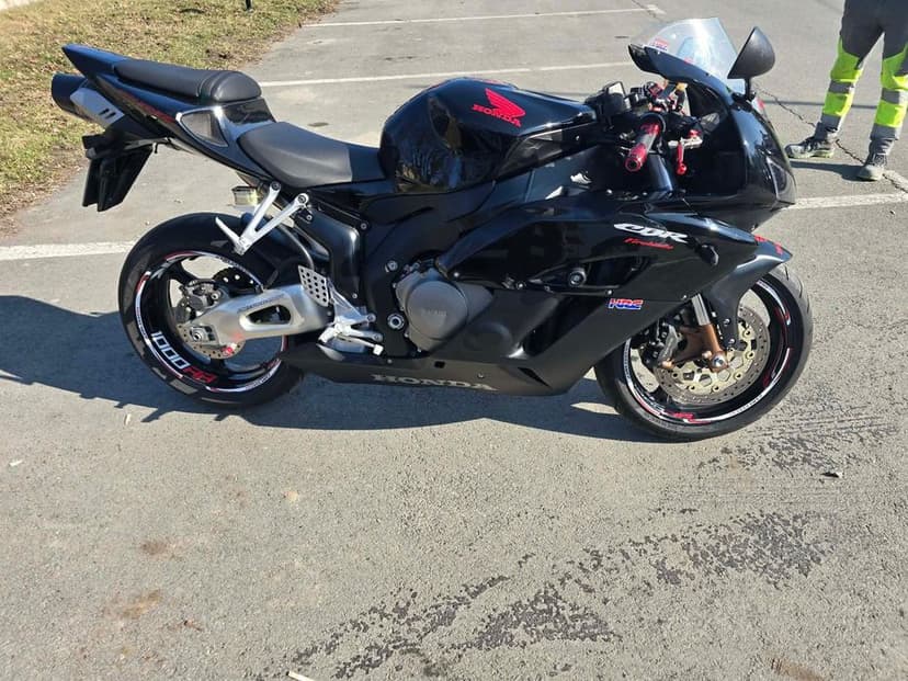 Honda cbr 1000rr