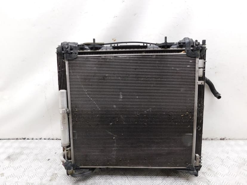 pas przedni wzmocnienie chłodnice kpl. - land rover defender ii l663 3