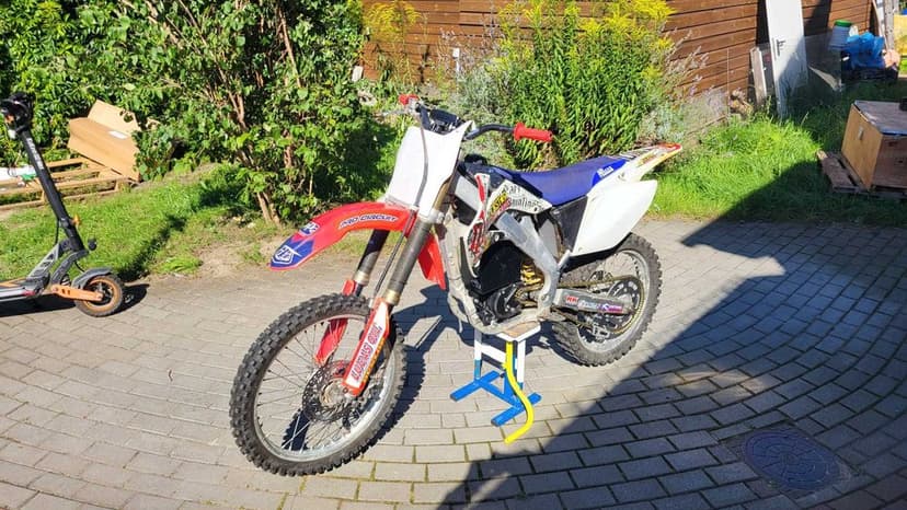 Honda CRF Electric 250 450NM 30KM
