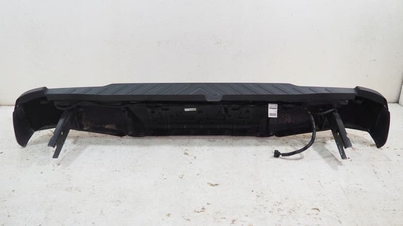 renault alaskan nissan navara d23 np300 zderzak tył tylny 850304kj0b