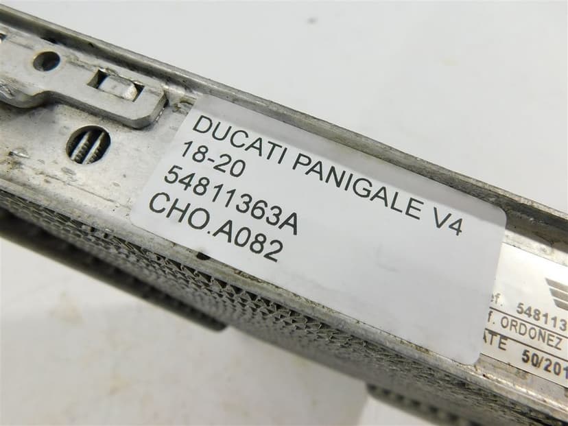 CHŁODNICA OLEJU DUCATI PANIGALE V4 18-20 54811363A