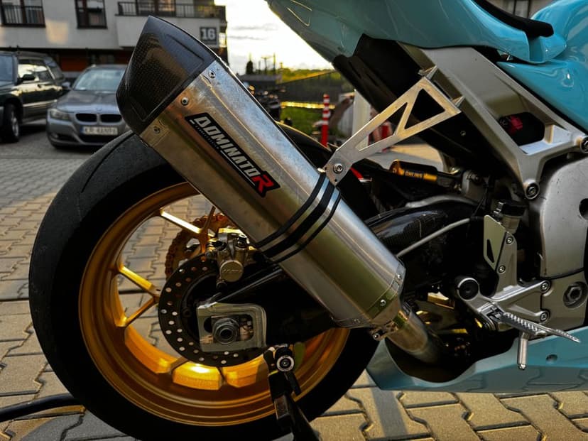 Honda cbr 1000 rr sc77 SP1