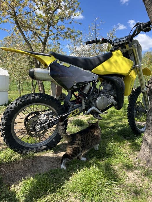 Suzuki rm 85 stan bardzo dobry