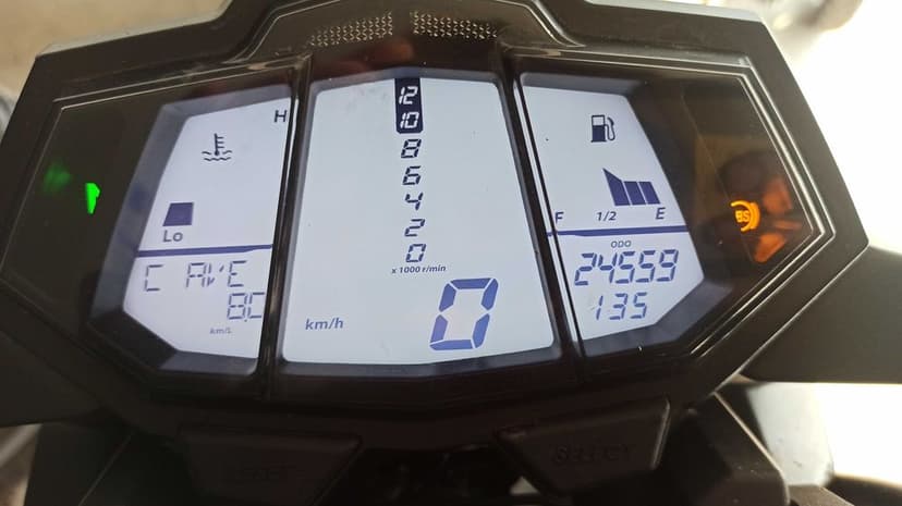 Motocykl Yamaha MT 125, w dobrym stanie