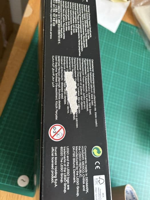 42107 LEGO TECHNIC Ducati Panigale V4 R