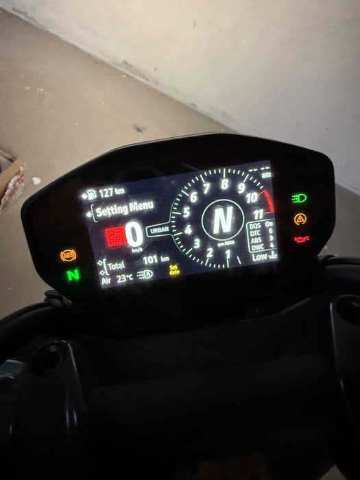 Ducati Monster  937cc