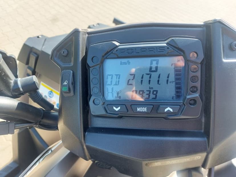 Sprzedam Quada Polaris Sportsman Touring  570.