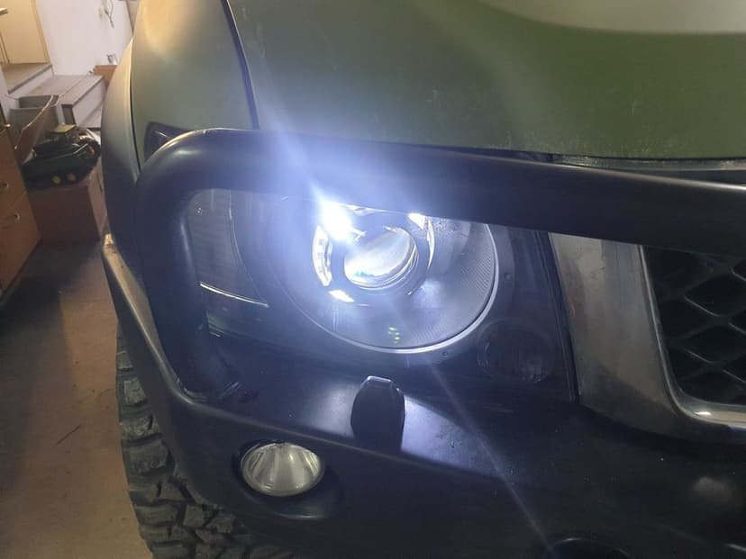 Lampy przednie FULL LED Nissan Patrol GU4
