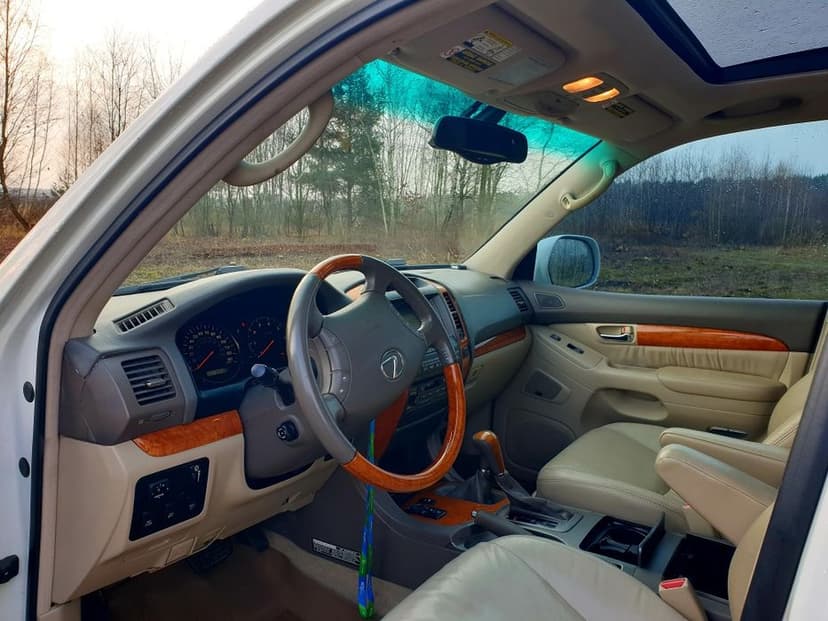 Lexus GX 470 na bazie Toyota  land Cruiser