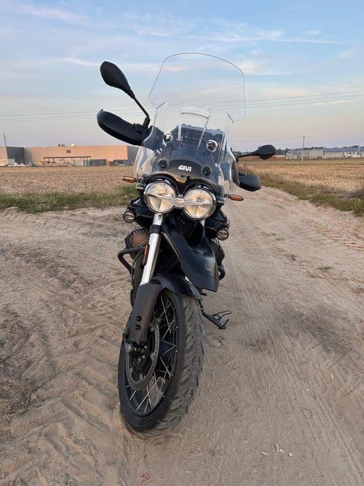 Moto Guzzi V85 TT 2021 | 20 000 km | Arrow | BoosterPlug | nowe opony