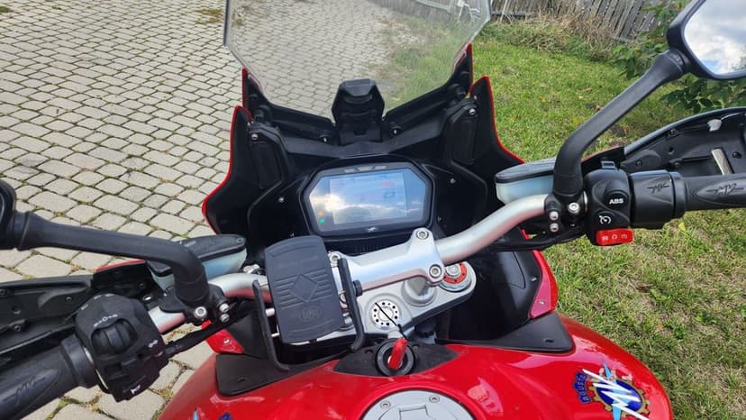 Mv Agusta Turismo Veloce Lusso:)