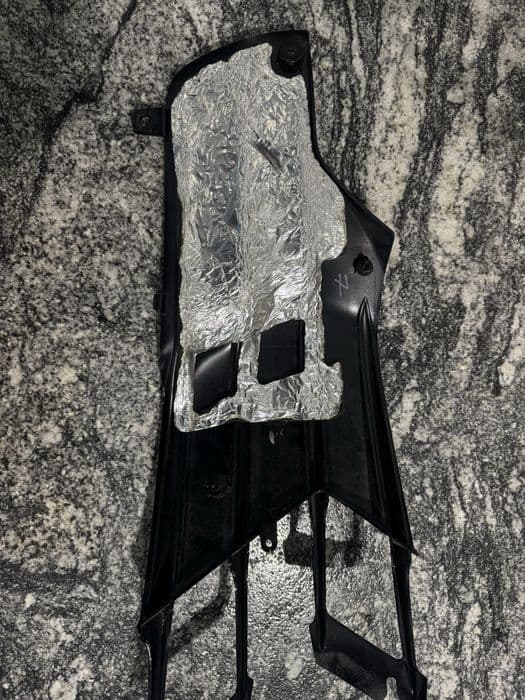 Owiewka boczna lewa Kawasaki zzr1400 zx14r 12-19