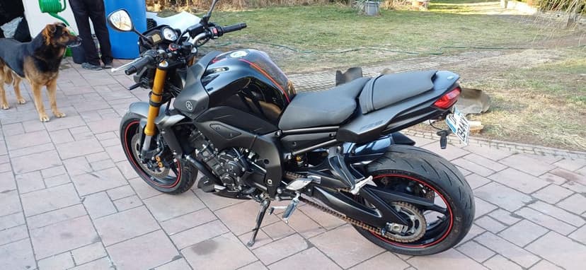Yamaha FZ8 N 2015R Swieżo sprowadzona  Stan Bdb