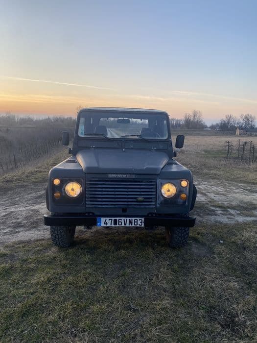 Land Rover Defender series 90 2,5 Turbo Diesel, pick-up, bardzo zdrowy