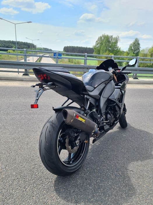 Kawasaki zx10r 08r. Zadbana!!!
